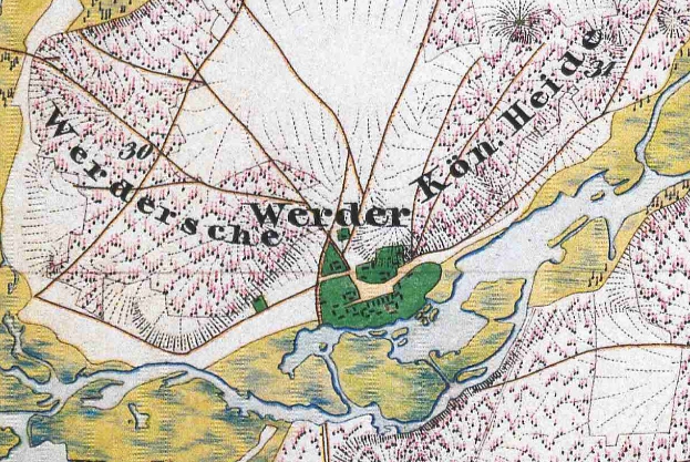 Ein detaillierter alter Stadtplan von Werder, Deutschland, mit Straßen, Gebäuden und Sehenswürdigkeiten, primarily in shades of blue, green, and yellow, with bold text indicating the town's location.
