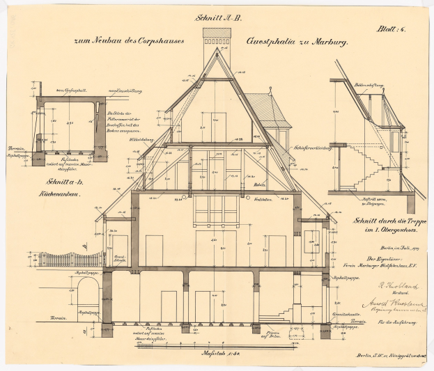 Ein detailliertes architektonisches Zeichnung eines Hauses mit zahlreichen Fenstern und einem Dach, identifiziert als das erste Haus in Deutschland, begleitet von strukturellen Plänen und erklärendem Text.