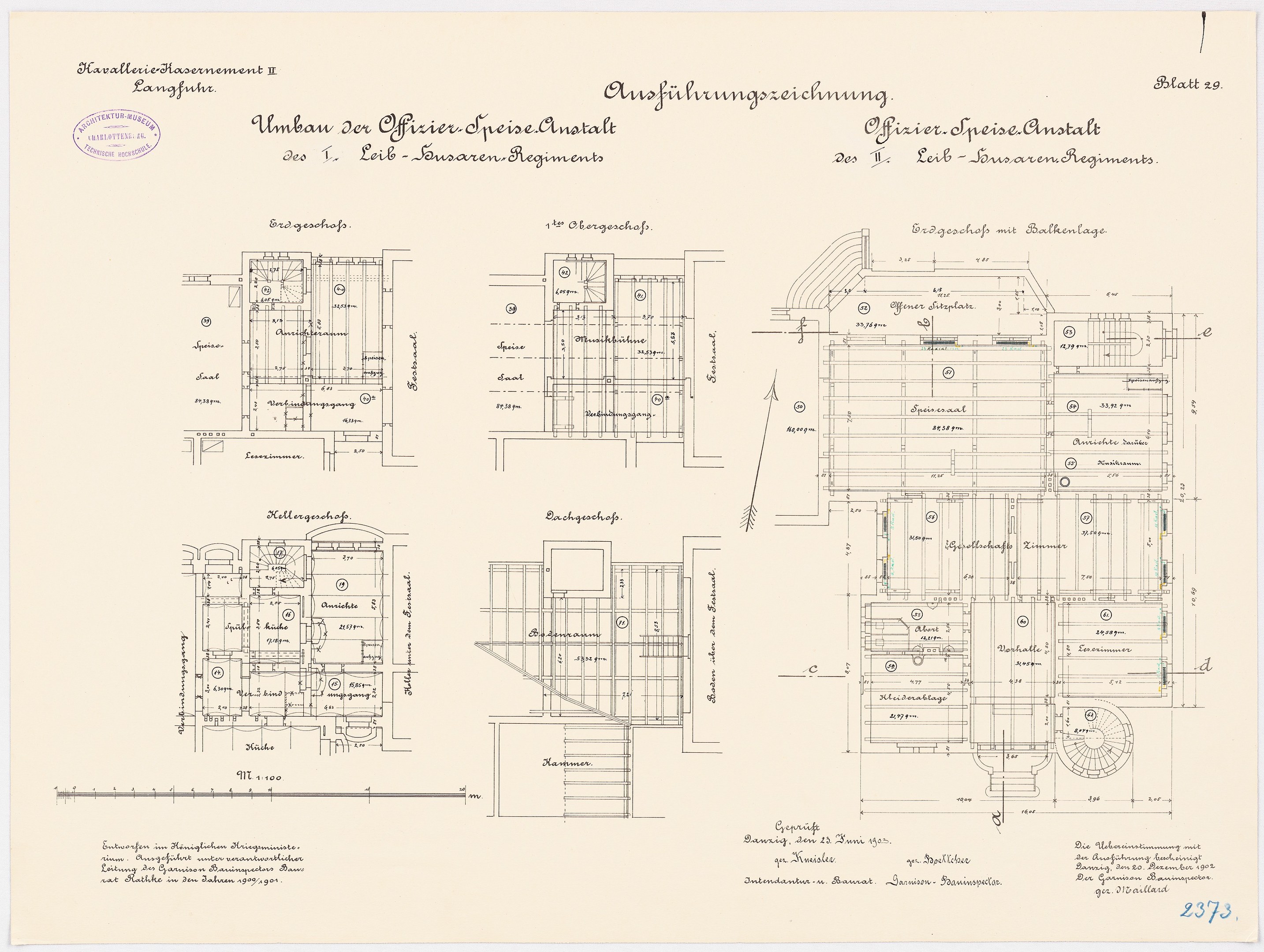 Schwarz-weißer architektonischer Grundriss des ehemaligen Bundeskanzleramts, mit detaillierten Layouts und Texten annotiert.